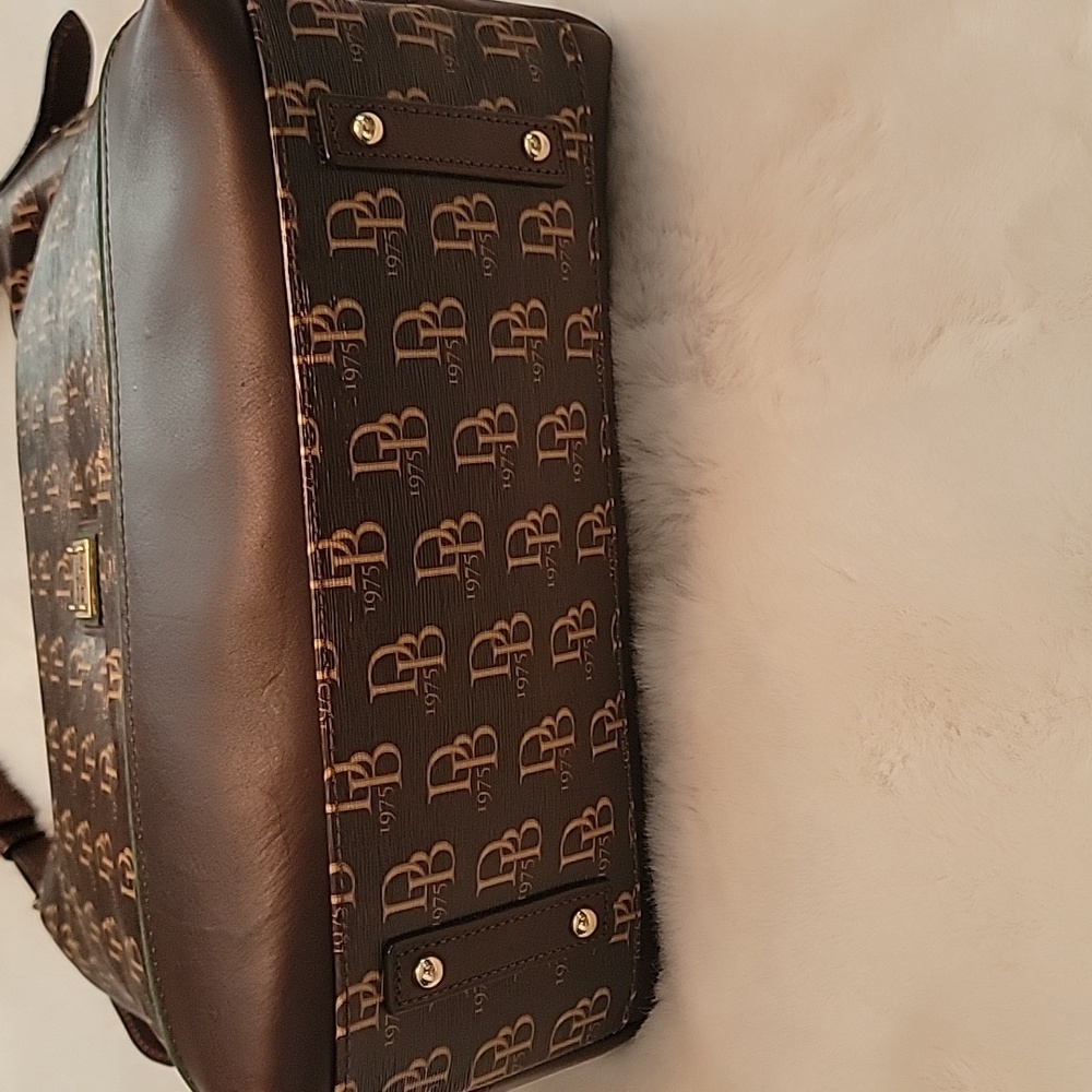 Dooney & Bourke Brown Leather Bag - Picture 3 of 7